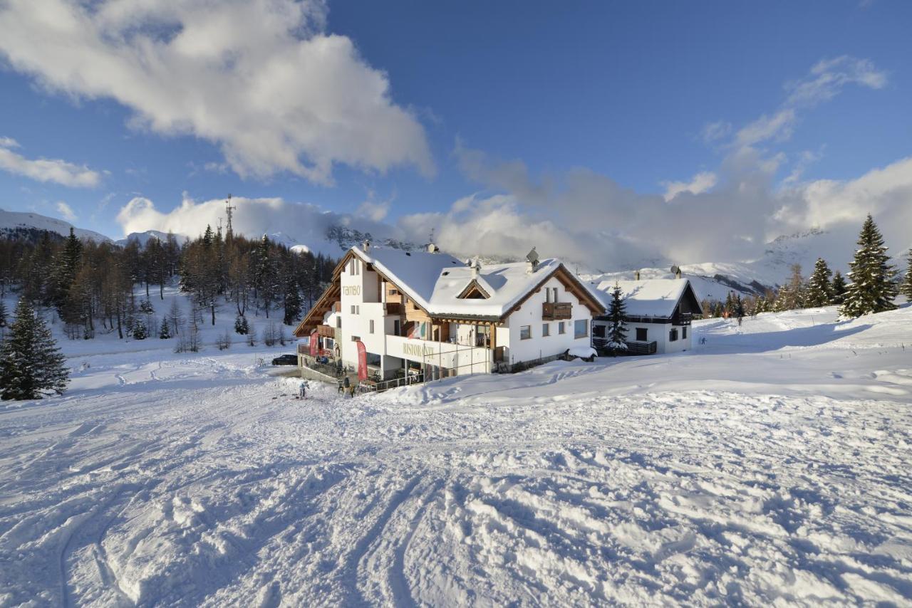 Hotel Tambo Campodolcino Exteriör bild